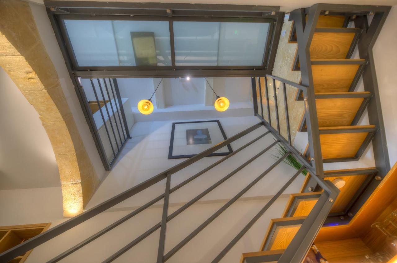 Cute And Modern Duplex Apartment In Ideal Location Rcas1-1 Valletta Bagian luar foto