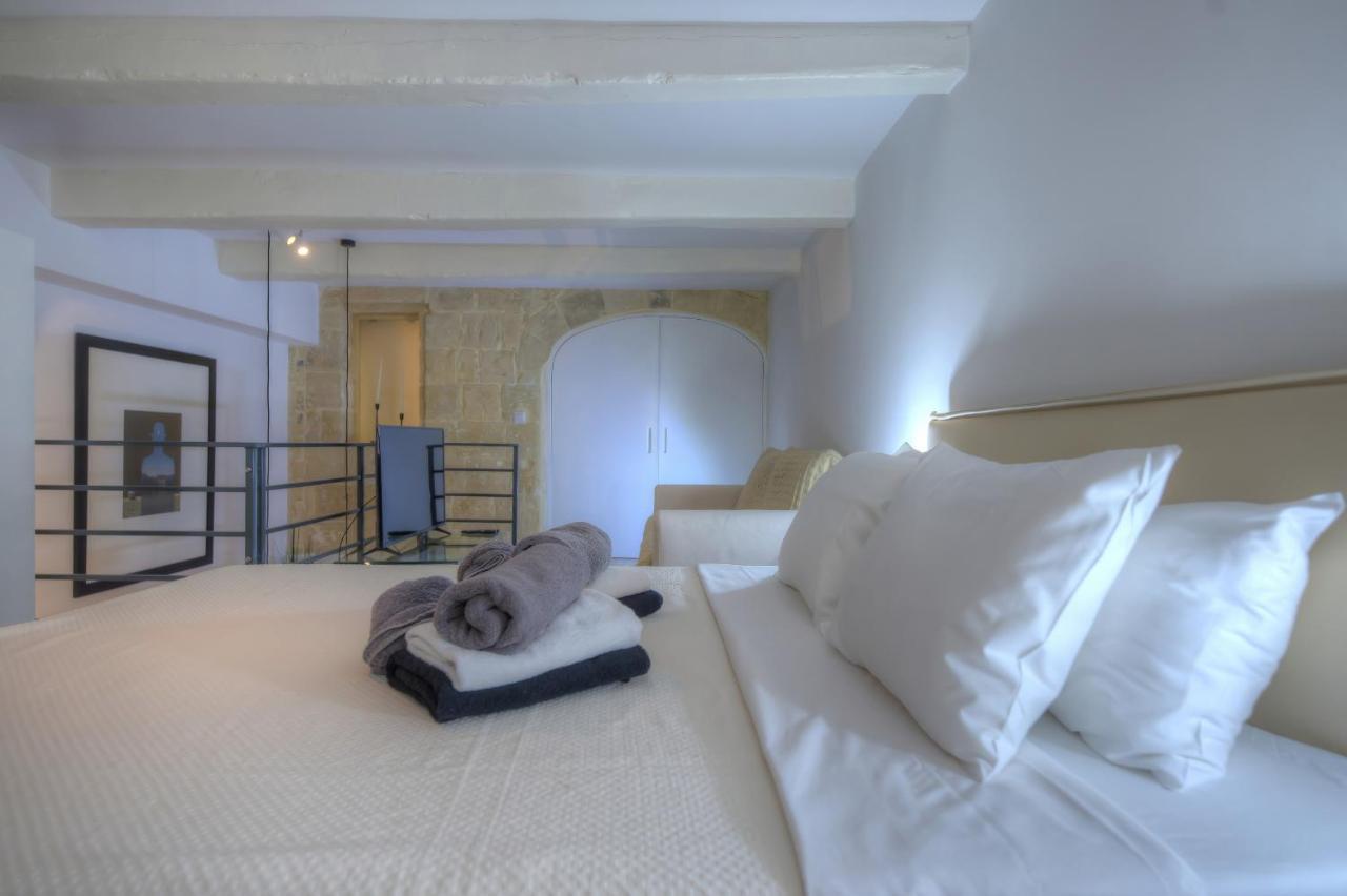 Cute And Modern Duplex Apartment In Ideal Location Rcas1-1 Valletta Bagian luar foto