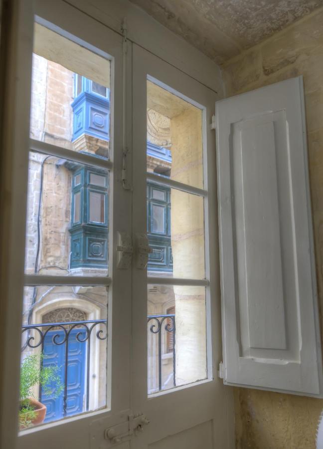 Cute And Modern Duplex Apartment In Ideal Location Rcas1-1 Valletta Bagian luar foto